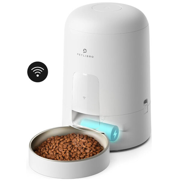 PETLIBRO Automatic Cat Feeder: Smart & Flexible Options (WiFi, App, Battery) Feed your cat consistently, even when you're away! PETLIBRO Automatic Cat Food Dispenser offers WiFi & app control (optional), a rechargeable battery (30-day life), a 2L capacity, timed feeding, & portion control. This smart cat feeder is perfect for busy owners & healthy eating!