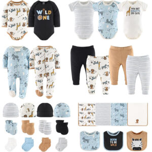 Discover the ultimate 30-piece Peanutshell Baby Layette Set – Gender Neutral Baby Clothes: Perfect for Newborns. 100% cotton. Baby Shower Gift.